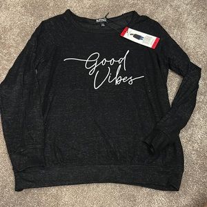 Womens Buffalo Good Vibes top